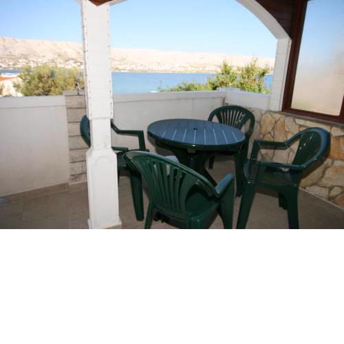 Apartment Pag 6381c
