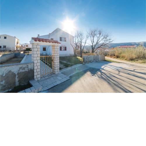 Apartment Pag with Sea View 1