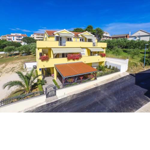 Apartment Pakostane 7