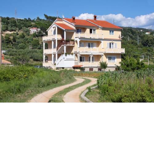Apartment Palit 5008a