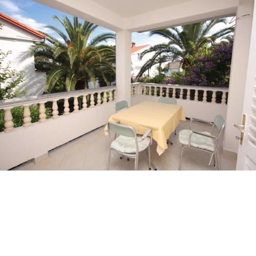 Apartment Palit 5010a