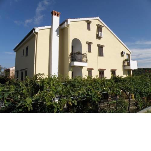 Apartment Pasman 14788c