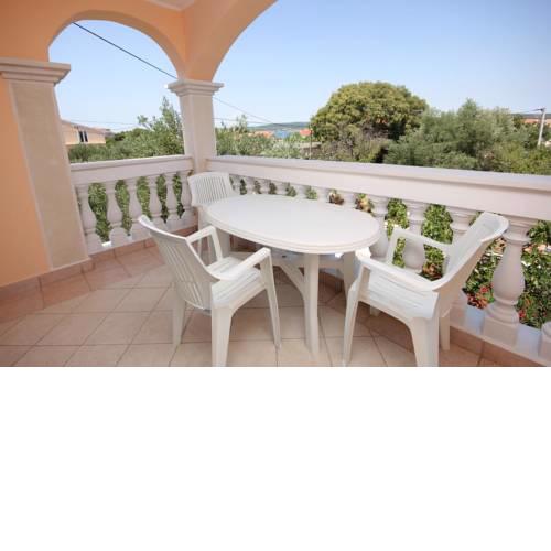 Apartment Pasman 8214b