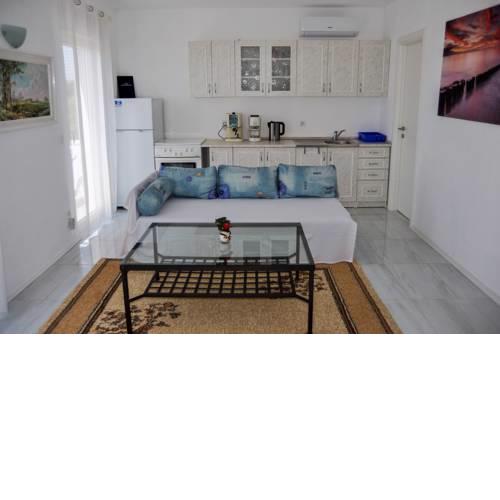 Beach Break Apartment