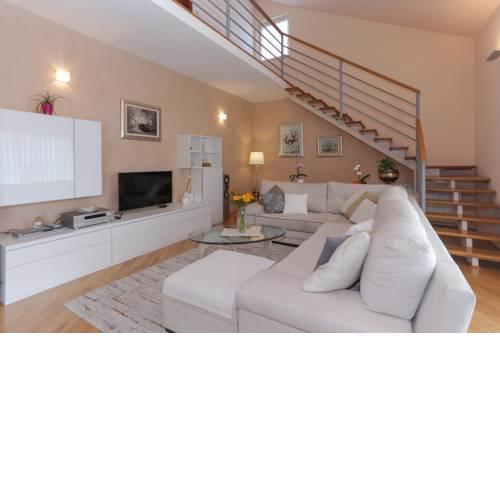 Apartment Penthouse Edita