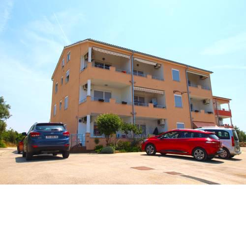 Apartment Peroj 952