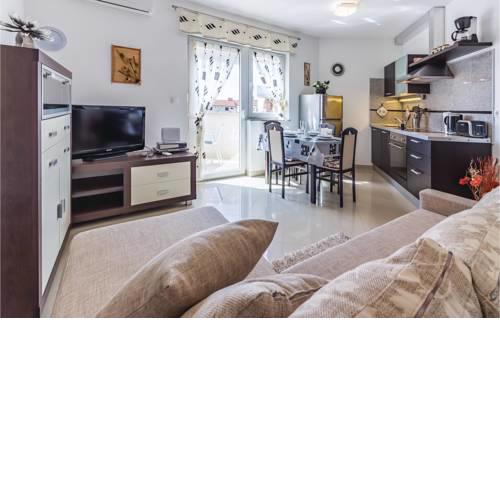Apartment Peroj VI