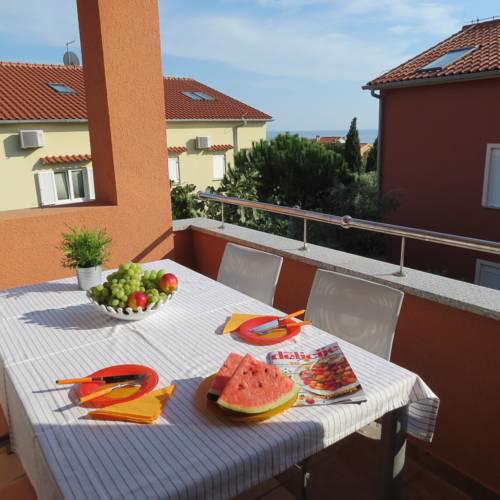 Apartment Petra Orange