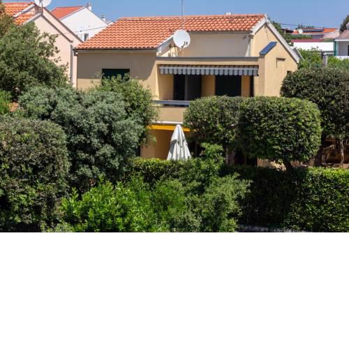 Apartment Petrcane 14327a