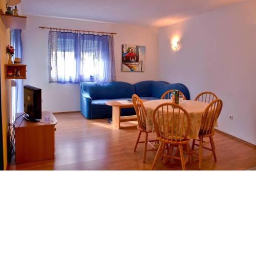 Apartment Petrcane 17770b