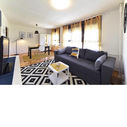 Apartment Place4U
