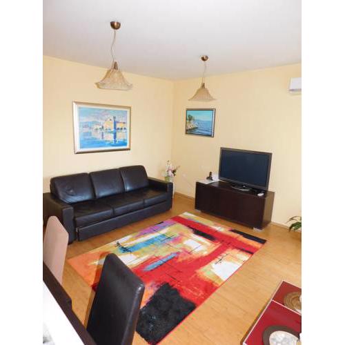 Apartment Pletenci Seaview