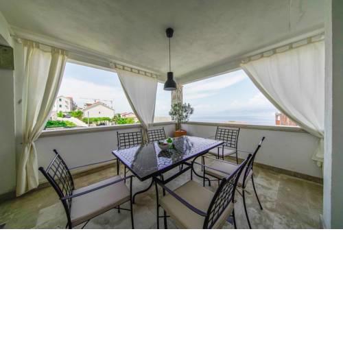 Apartment Postira 2913c