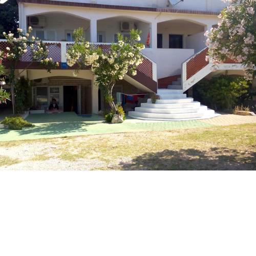 Apartment Povljana 227a