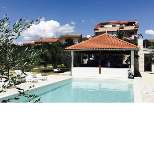 Apartment Povljana 244c