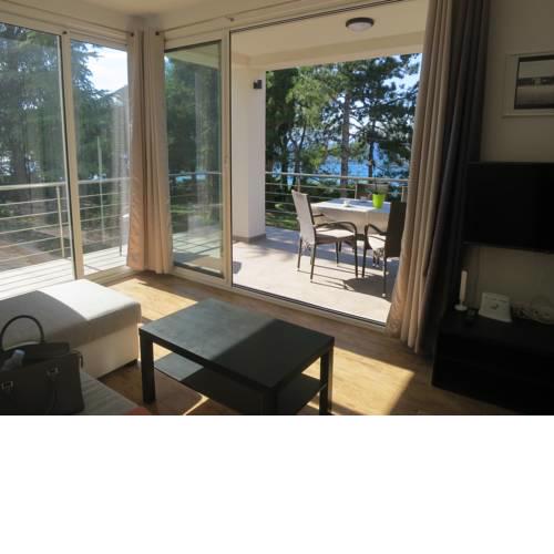 Apartment Prejac by the beach