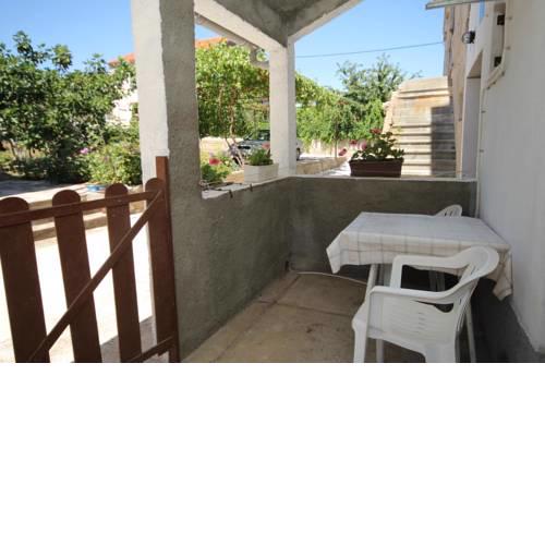 Apartment Preko 8179b
