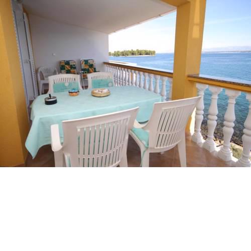 Apartment Preko 8384c