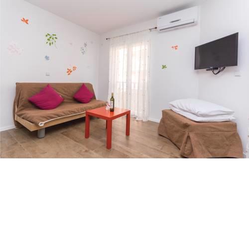 Apartment Premantura 11