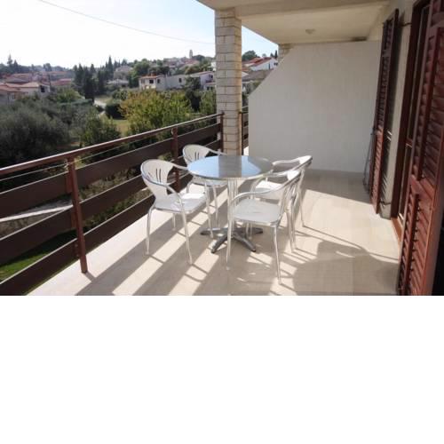 Apartment Premantura 2299c