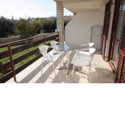 Apartment Premantura 2299e