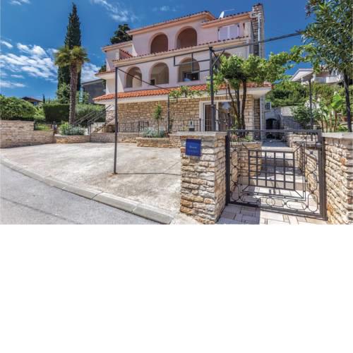 Apartment Premantura with Sea View 04