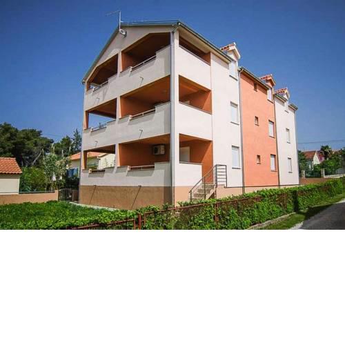 Apartment Primorje Sveti Filip i Jakov - CDN021018-DYA