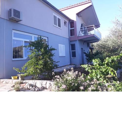 Apartment Primosten Burnji 17674a
