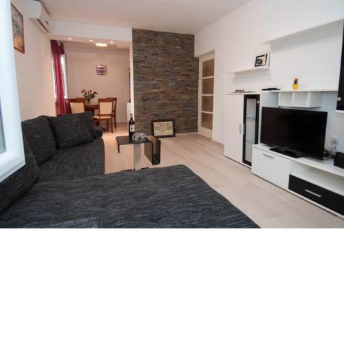 Apartment Puhalj