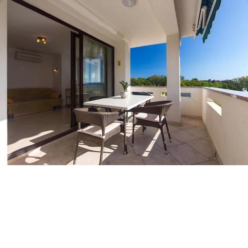Apartment Punat 16122b