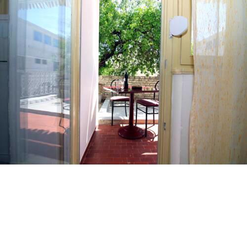 Apartment Put Jazine - 2