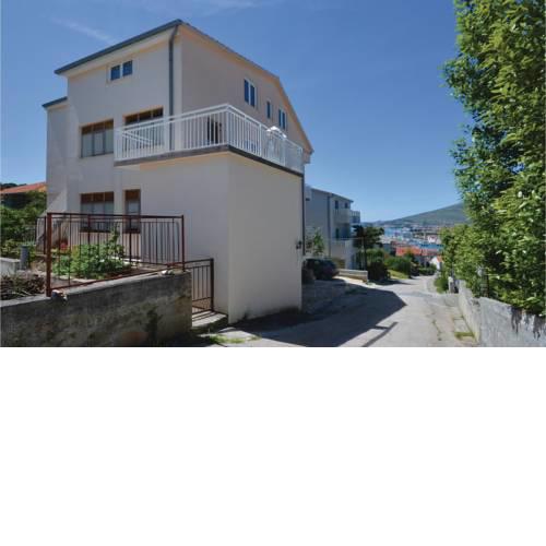 Apartment Put Sv. Ane II