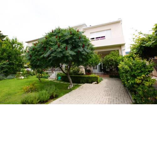 Apartment Radunić