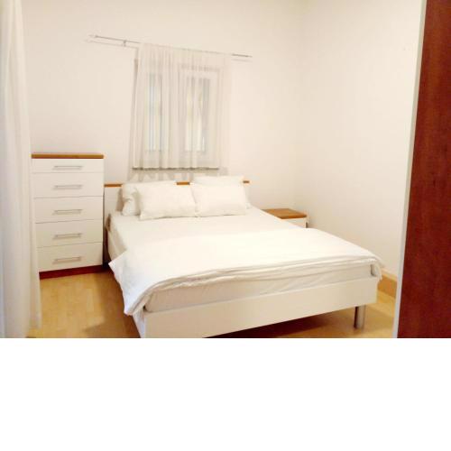 Apartment Remzi - Novalja