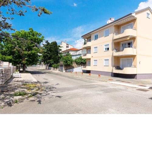 Apartment Renato (NOV115)