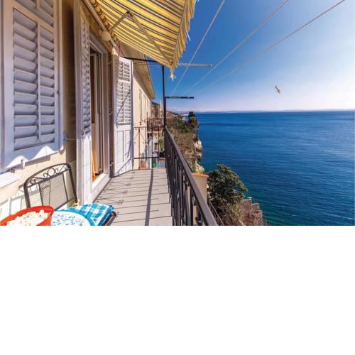 Apartment Rijeka with Sea View III