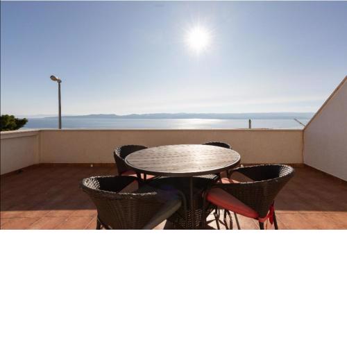 Apartment Rio 1 with sea view, free parking, wifi
