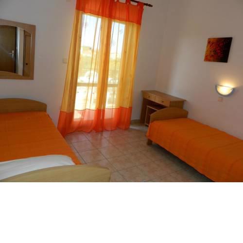 Apartment Rogoznica 15005a