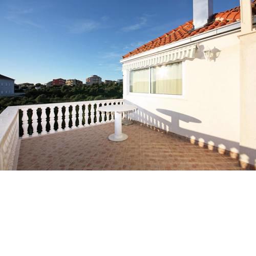 Apartment Rogoznica 4800b