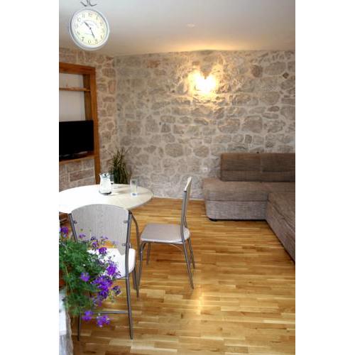 Apartment Roka