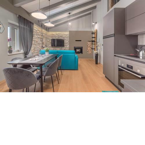 Apartment Romano with Sea View near Poreč