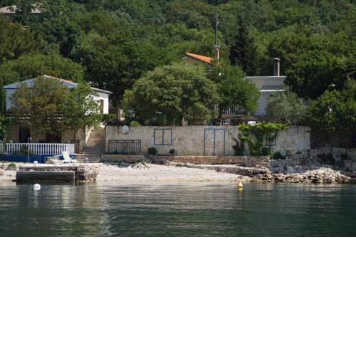 Apartment & Rooms Neno
