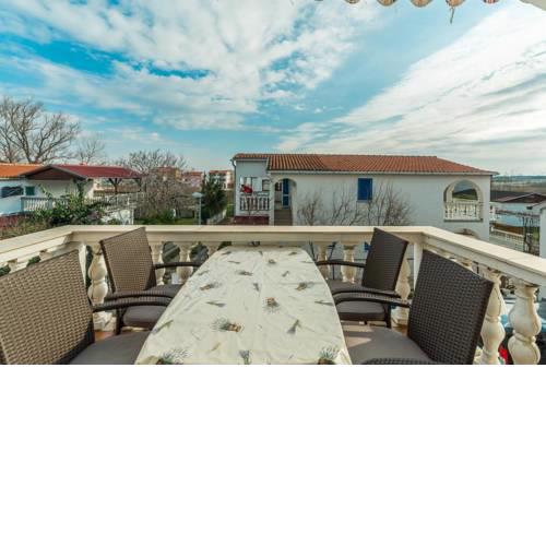 Apartment Sabunike 14490c