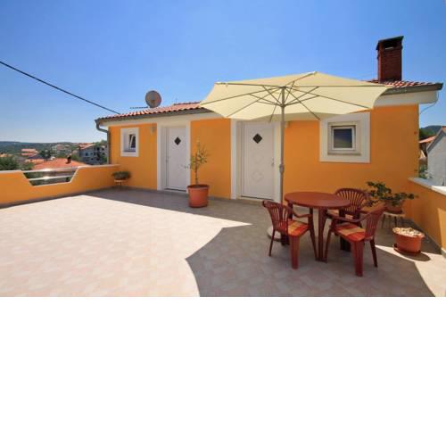 Apartment Sali 8110b