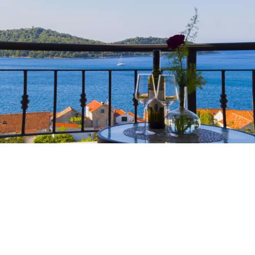 Apartment Sandra (2+2) with a breathtaking view