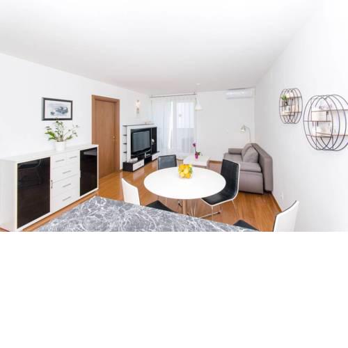 Apartment Sara