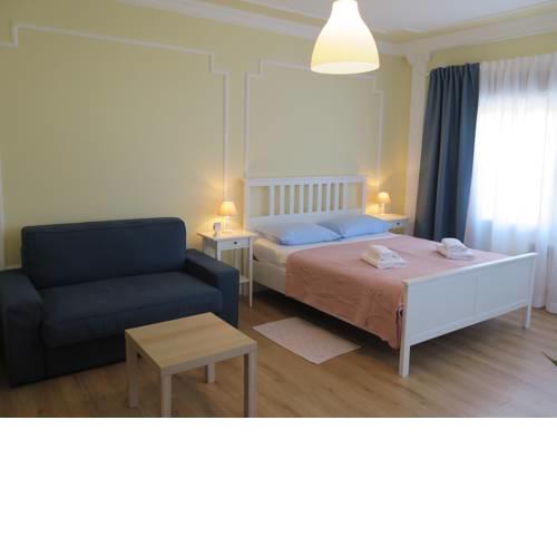 Apartment Saragoza in peaceful surrounding