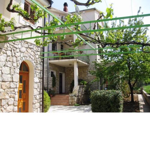 Apartment Šare