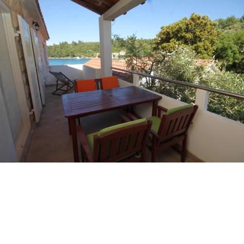 Apartment Karkavac - Scedro 8801d