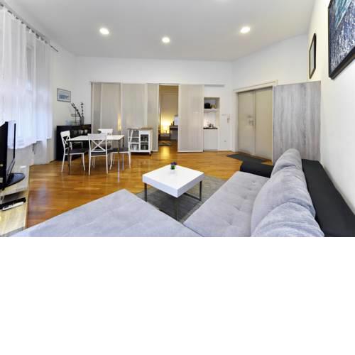 Apartment Schlosser